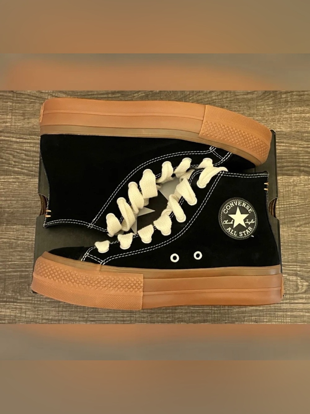 Converse Women's Chuck Taylor All Star Lift Platform Gum Sole Shoes-Size 7 - Picture 9 of 11